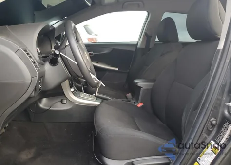 2011 Toyota Corolla z USA, uszkodzony, nr VIN 2T1BU4EE7BC696616